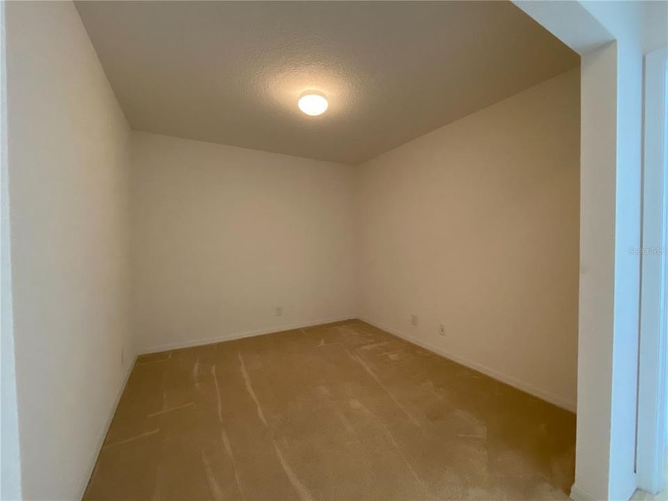 Active With Contract: $1,645 (2 beds, 2 baths, 1560 Square Feet)
