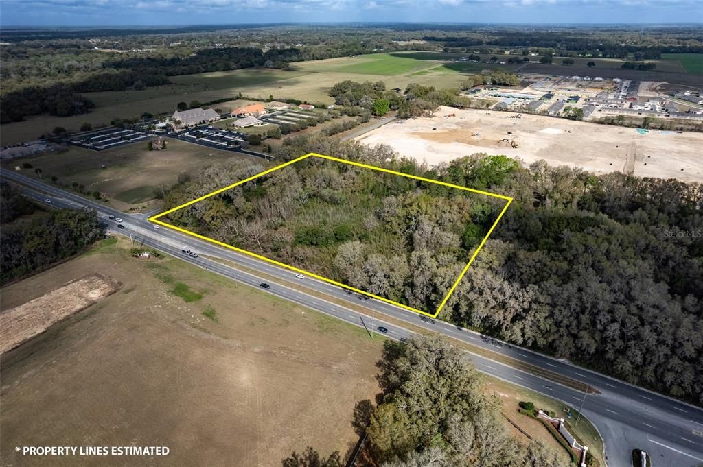 待售: $2,500,000 (8.89 acres)