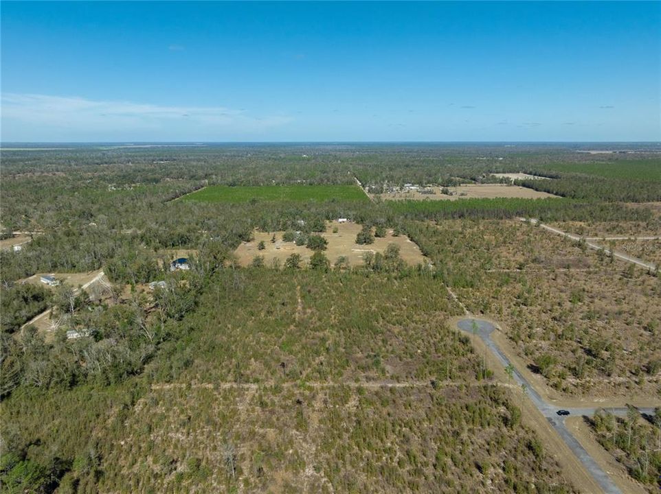 待售: $47,999 (4.97 acres)