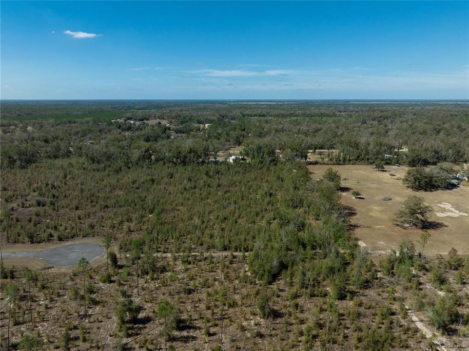 待售: $47,999 (4.97 acres)