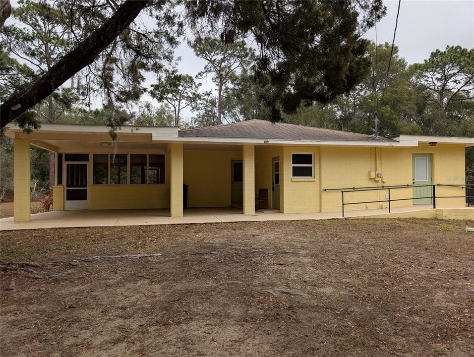 For Rent: $1,950 (3 beds, 2 baths, 1327 Square Feet)