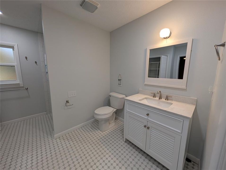 For Rent: $1,950 (3 beds, 2 baths, 1327 Square Feet)