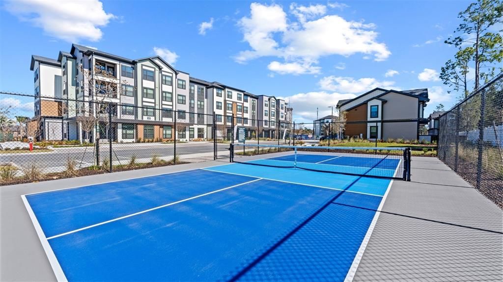 В аренду: $2,998 (3 спален, 2 ванн, 1390 Квадратных фут)