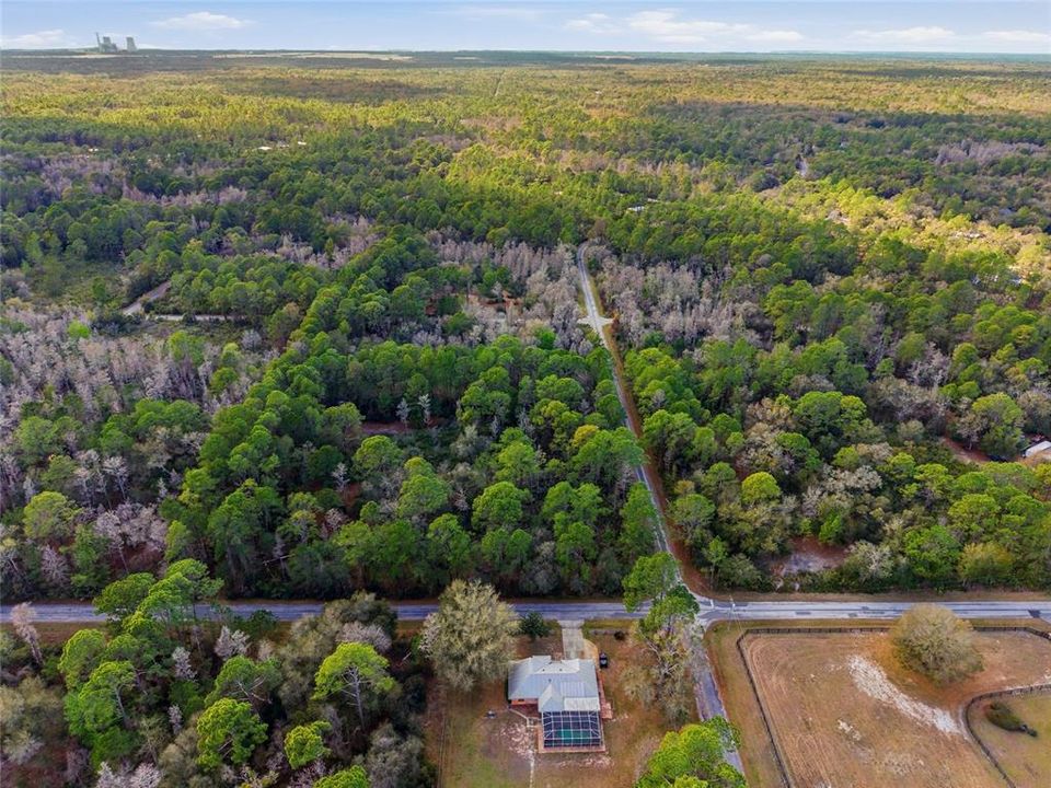На продажу: $38,000 (1.16 acres)