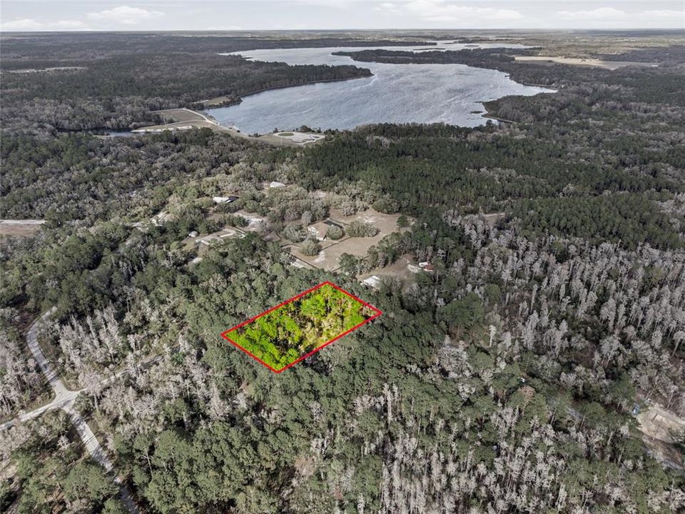 На продажу: $38,000 (1.16 acres)