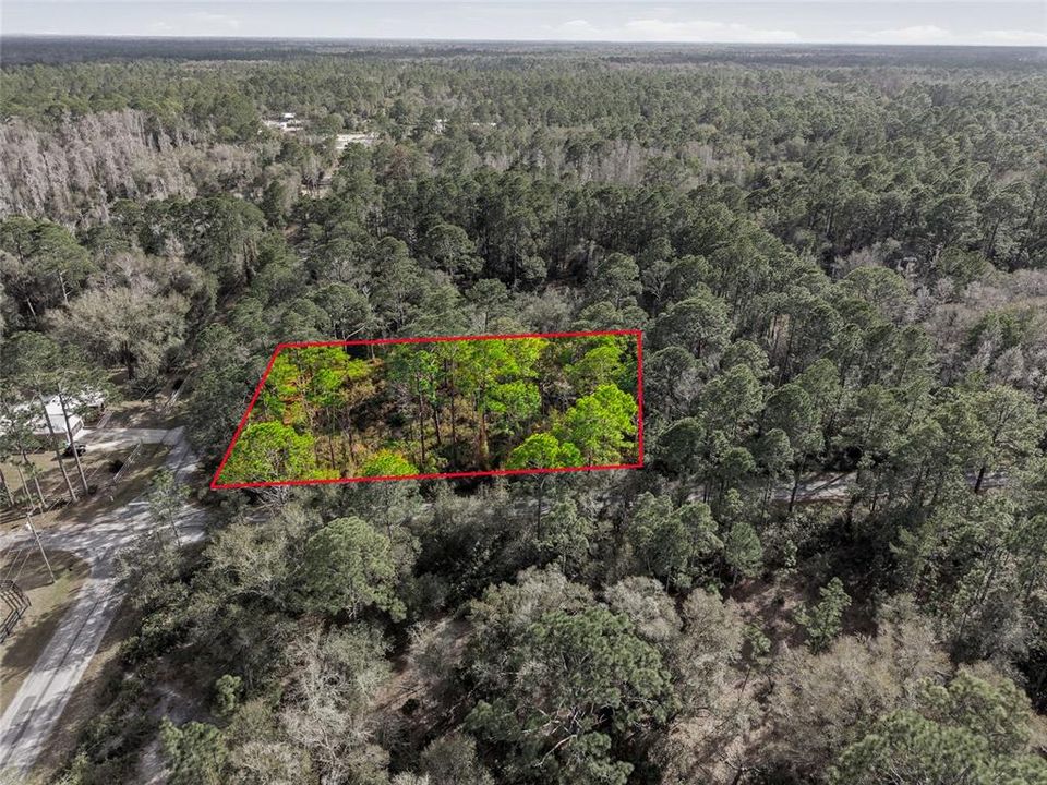 На продажу: $38,000 (1.16 acres)