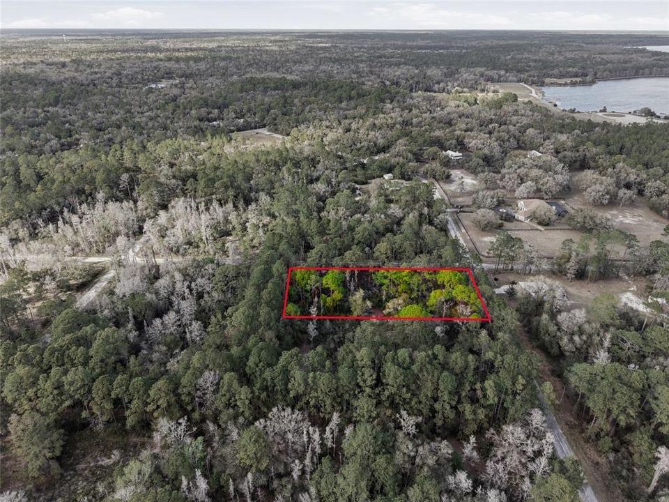 На продажу: $38,000 (1.16 acres)