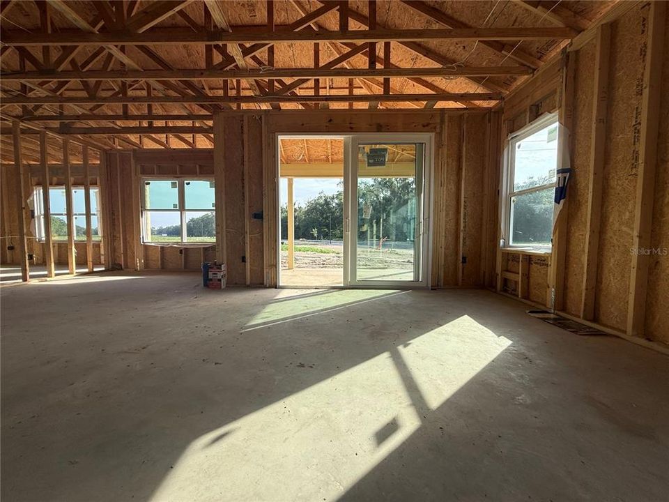 En Venta: $399,900 (3 camas, 2 baños, 1663 Pies cuadrados)
