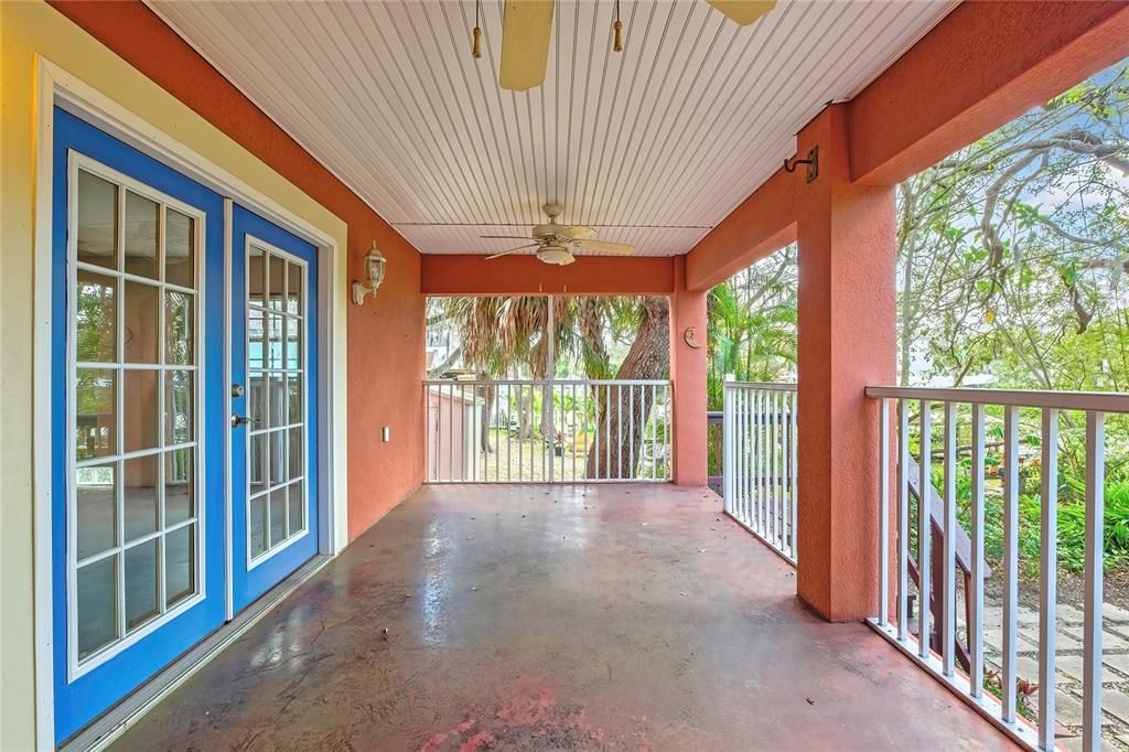En Venta: $568,000 (3 camas, 2 baños, 1639 Pies cuadrados)