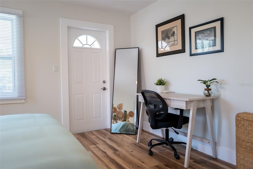 En Venta: $799,000 (5 camas, 0 baños, 2276 Pies cuadrados)