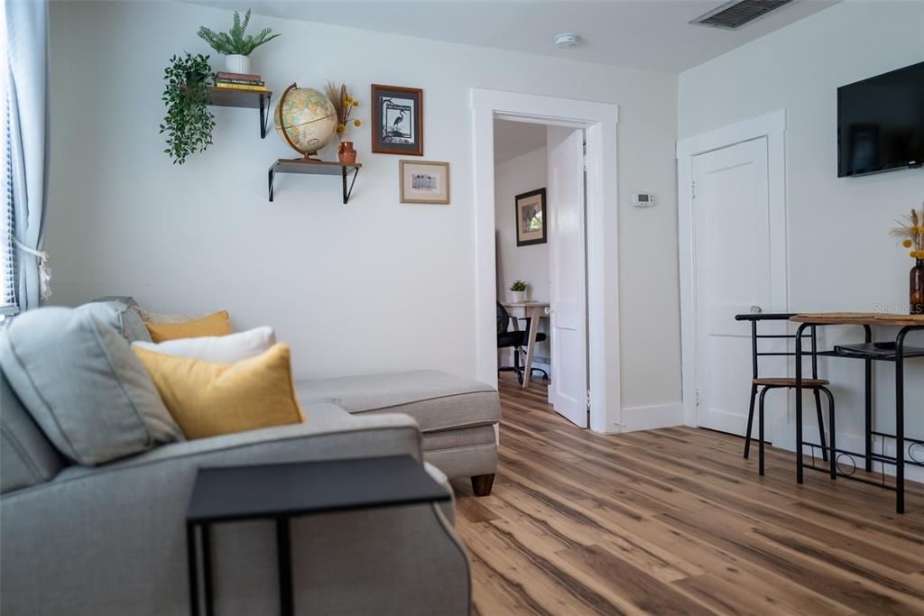 En Venta: $799,000 (5 camas, 0 baños, 2276 Pies cuadrados)