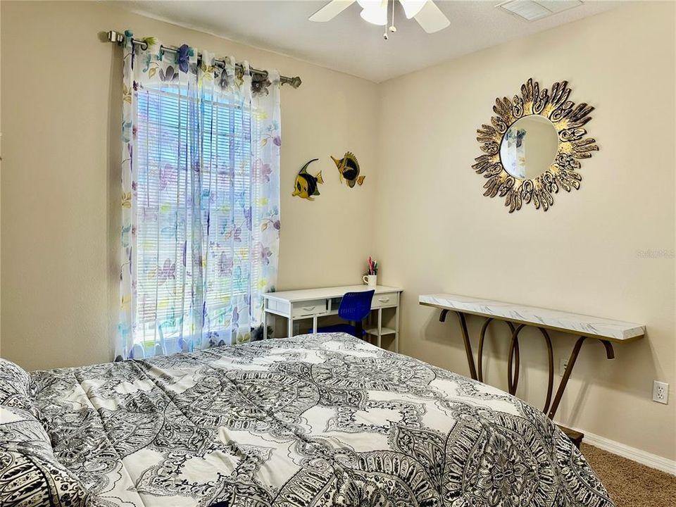 For Rent: $3,000 (5 beds, 3 baths, 2997 Square Feet)