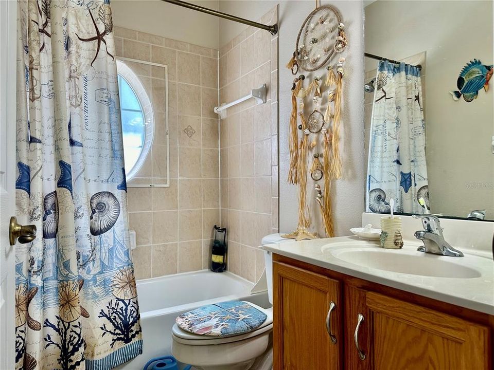 For Rent: $3,000 (5 beds, 3 baths, 2997 Square Feet)