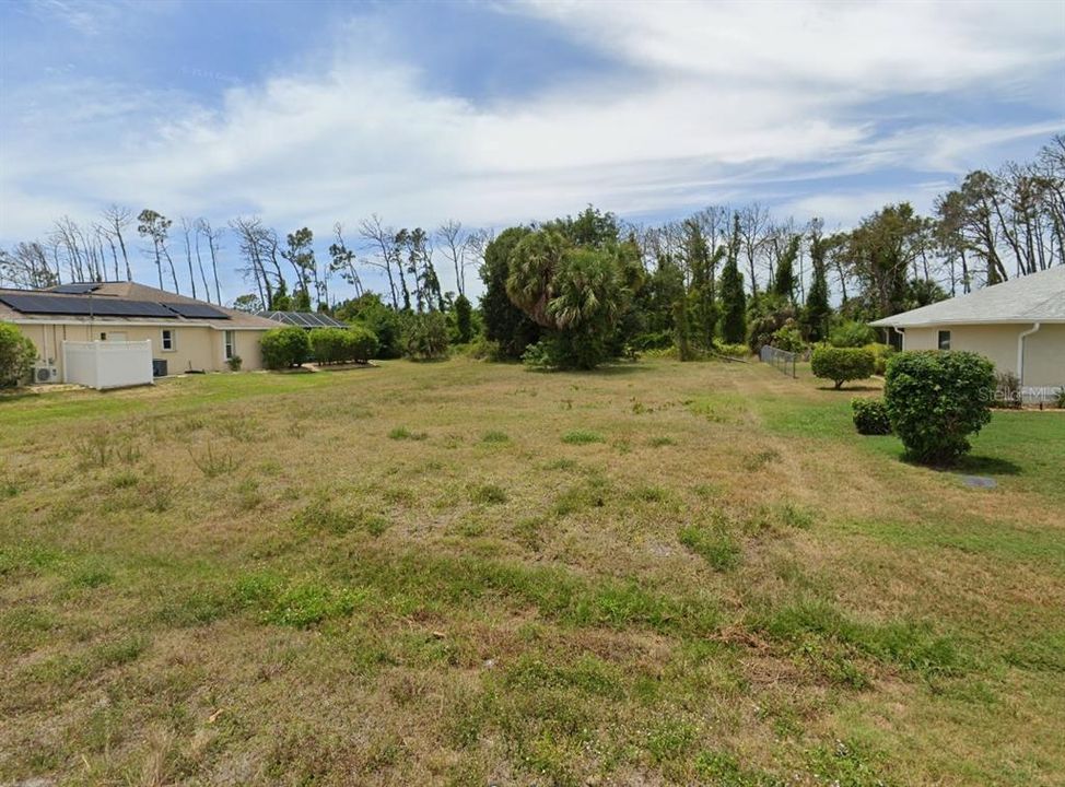 На продажу: $50,000 (0.22 acres)