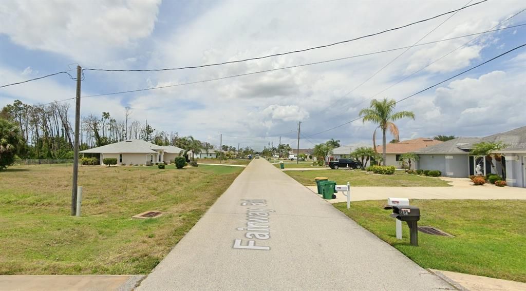 На продажу: $50,000 (0.22 acres)