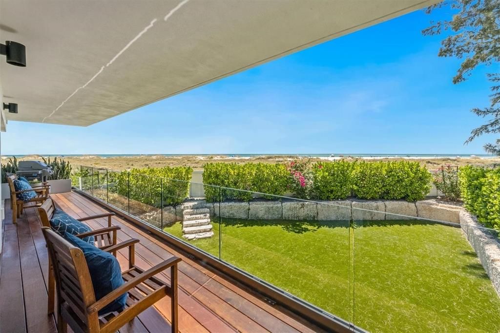 На продажу: $10,950,000 (4 спален, 6 ванн, 5079 Квадратных фут)