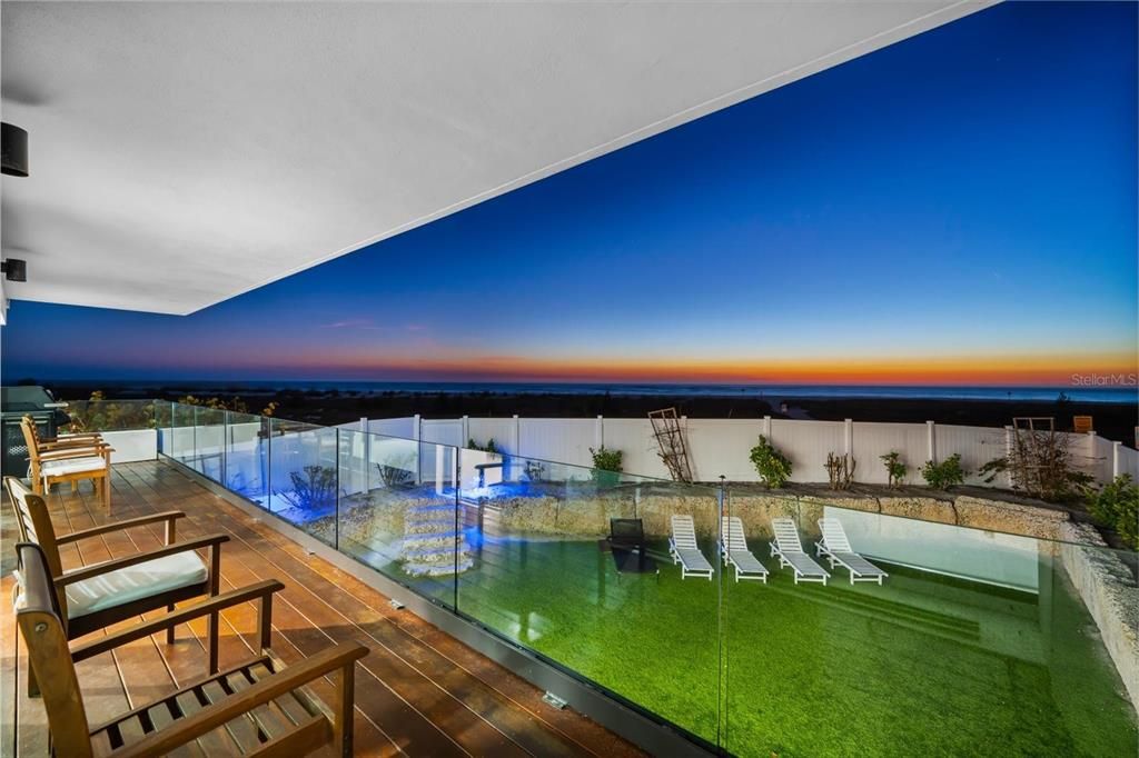 На продажу: $10,950,000 (4 спален, 6 ванн, 5079 Квадратных фут)