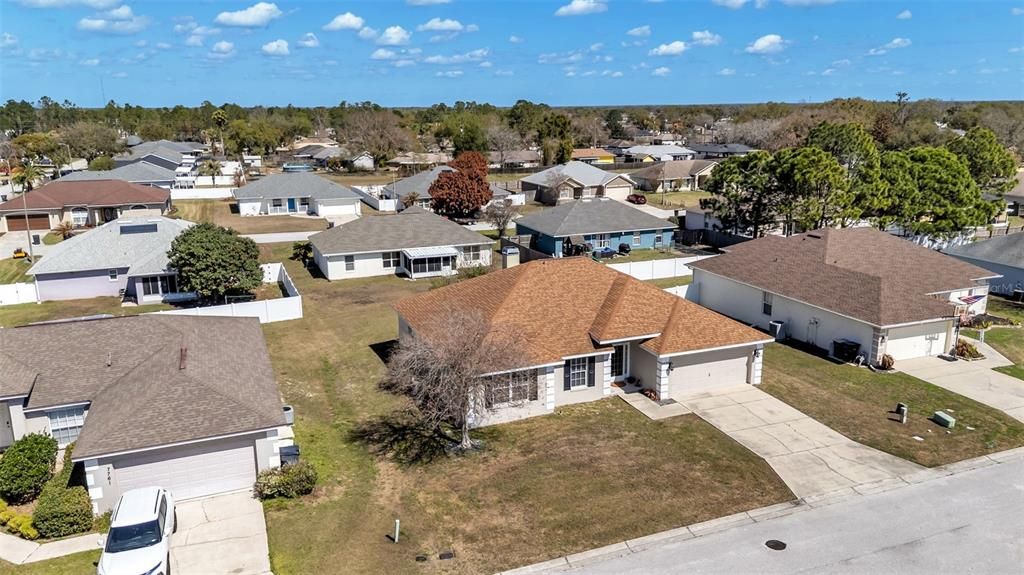 For Sale: $334,900 (4 beds, 2 baths, 1908 Square Feet)