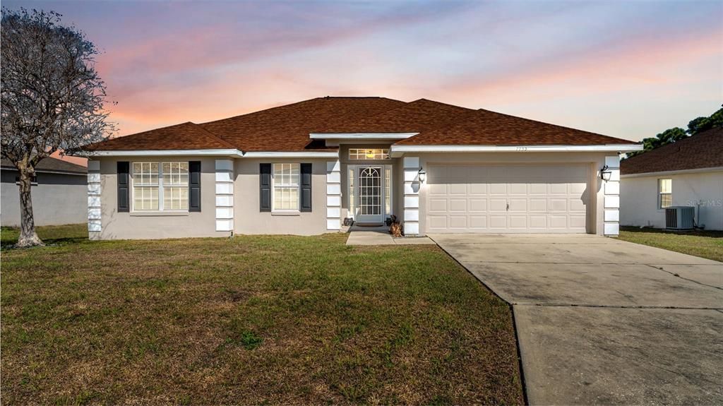 For Sale: $334,900 (4 beds, 2 baths, 1908 Square Feet)