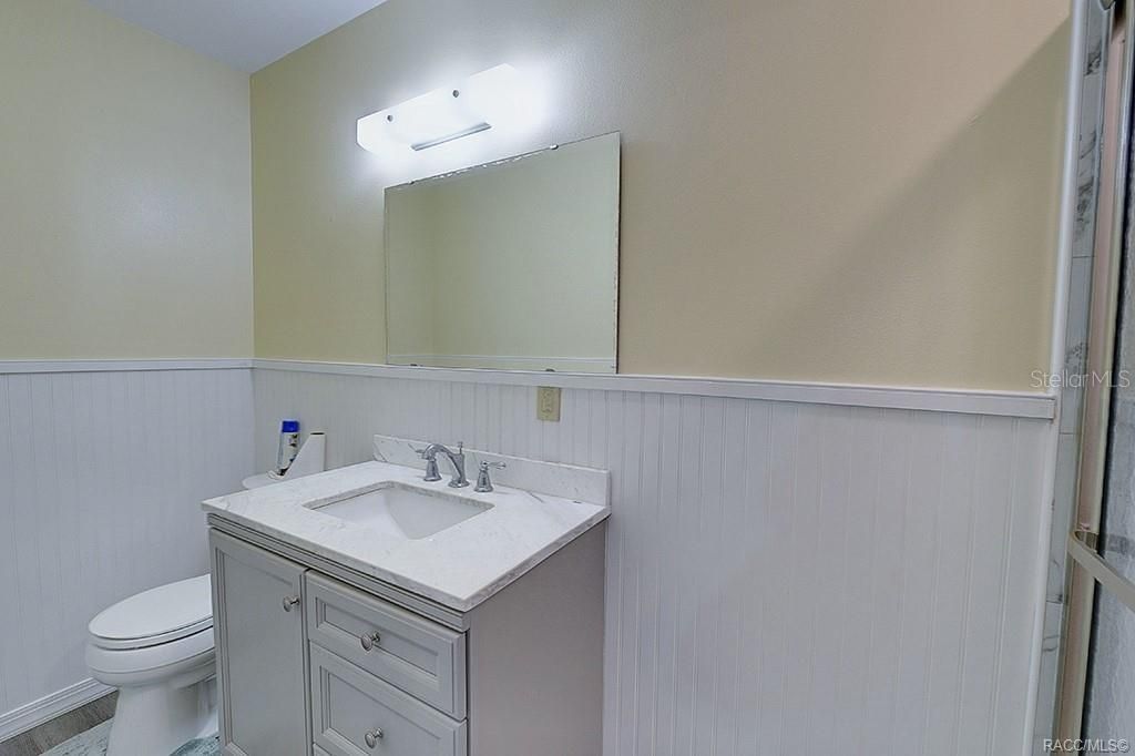 En Venta: $354,950 (3 camas, 3 baños, 2640 Pies cuadrados)