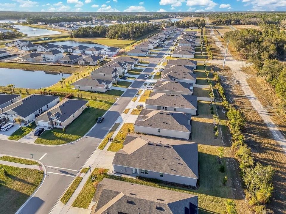 На продажу: $589,900 (4 спален, 3 ванн, 2787 Квадратных фут)