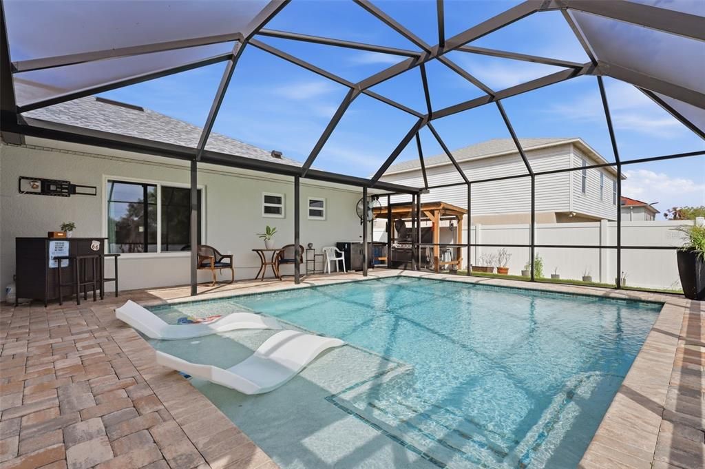 For Sale: $399,000 (4 beds, 2 baths, 2236 Square Feet)