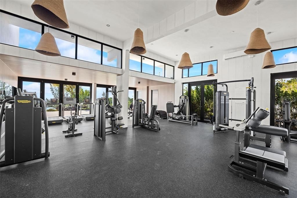 Active With Contract: $899,000 (4 beds, 2 baths, 2529 Square Feet)