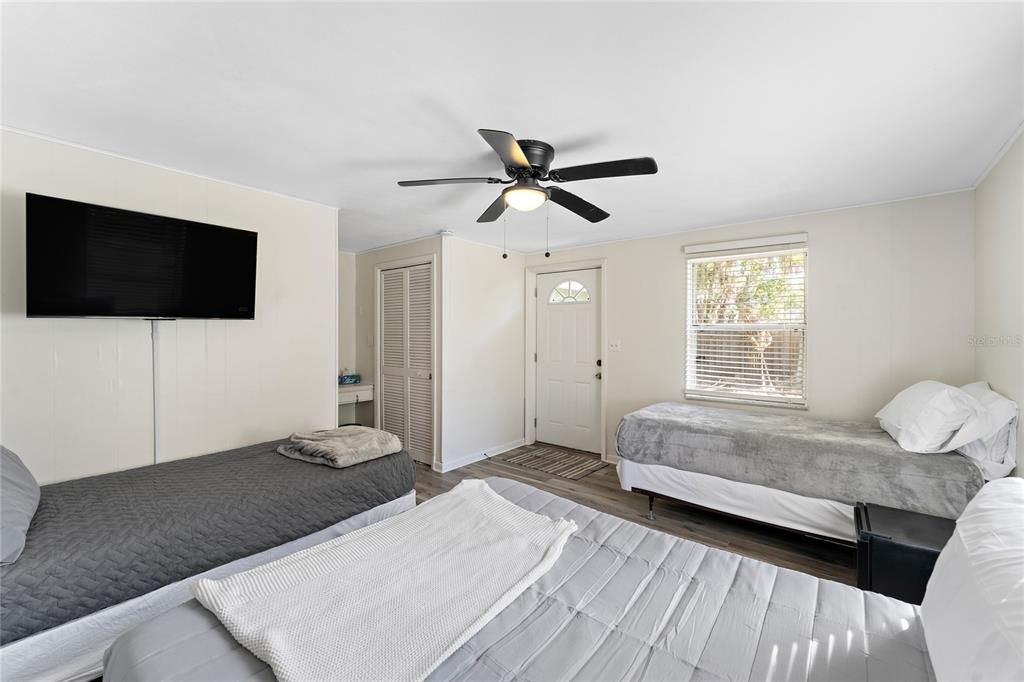 En Venta: $175,000 (2 camas, 2 baños, 863 Pies cuadrados)