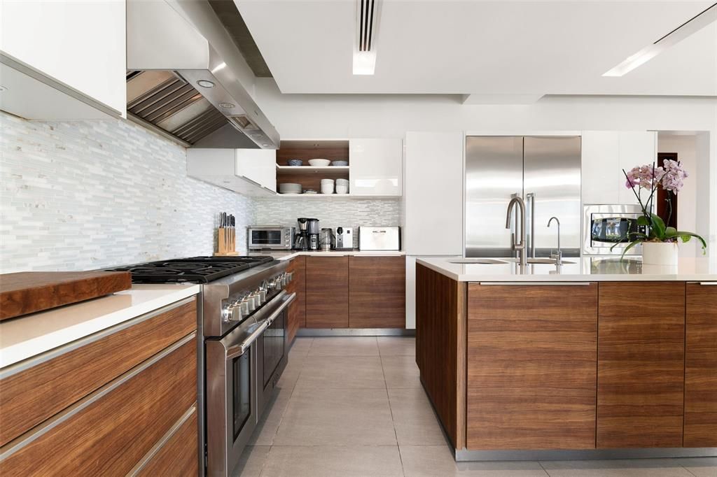 En Venta: $6,100,000 (5 camas, 5 baños, 4494 Pies cuadrados)