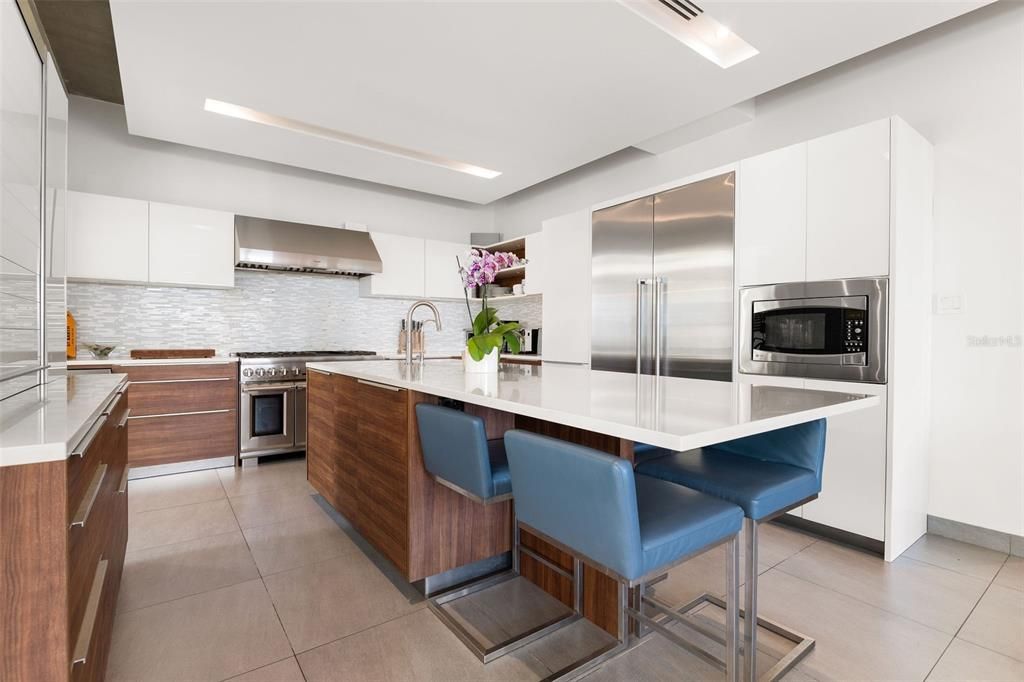 En Venta: $6,100,000 (5 camas, 5 baños, 4494 Pies cuadrados)