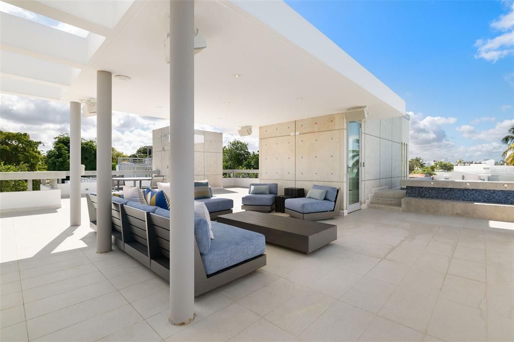 En Venta: $6,100,000 (5 camas, 5 baños, 4494 Pies cuadrados)