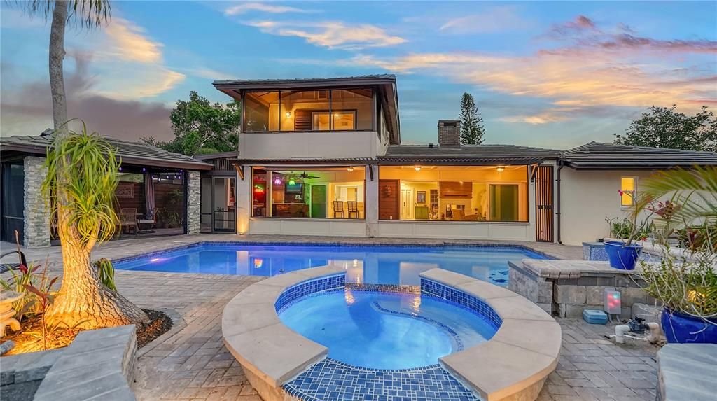 For Sale: $1,685,000 (4 beds, 4 baths, 2790 Square Feet)