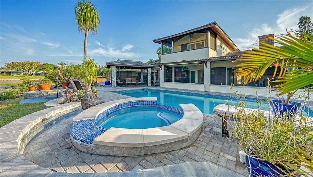 For Sale: $1,685,000 (4 beds, 4 baths, 2790 Square Feet)