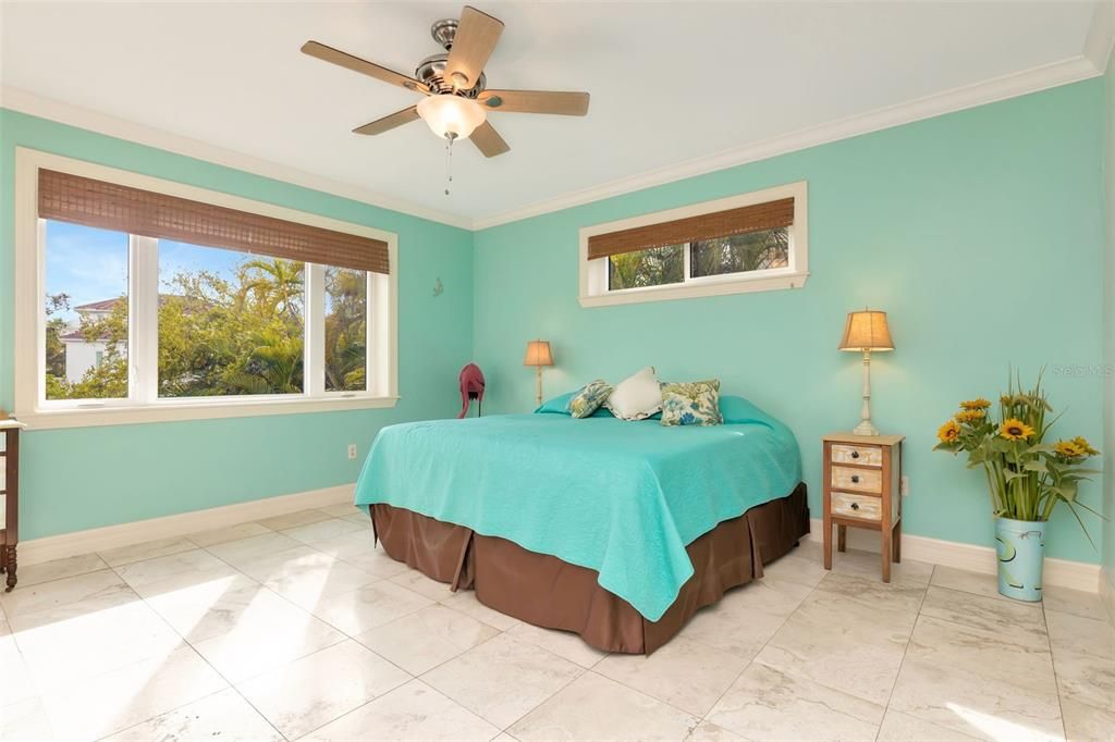 For Sale: $1,675,000 (3 beds, 3 baths, 2978 Square Feet)