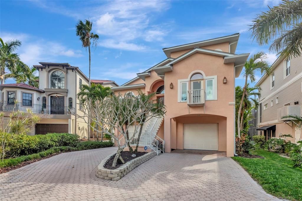 For Sale: $1,675,000 (3 beds, 3 baths, 2978 Square Feet)