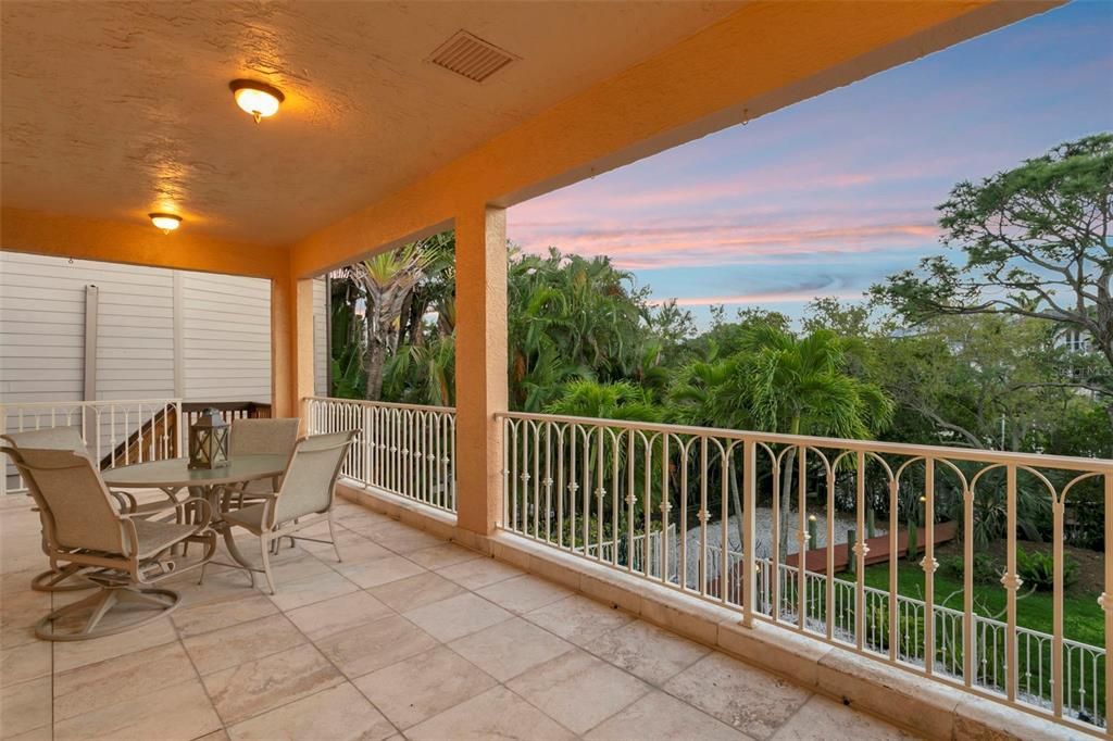 For Sale: $1,675,000 (3 beds, 3 baths, 2978 Square Feet)