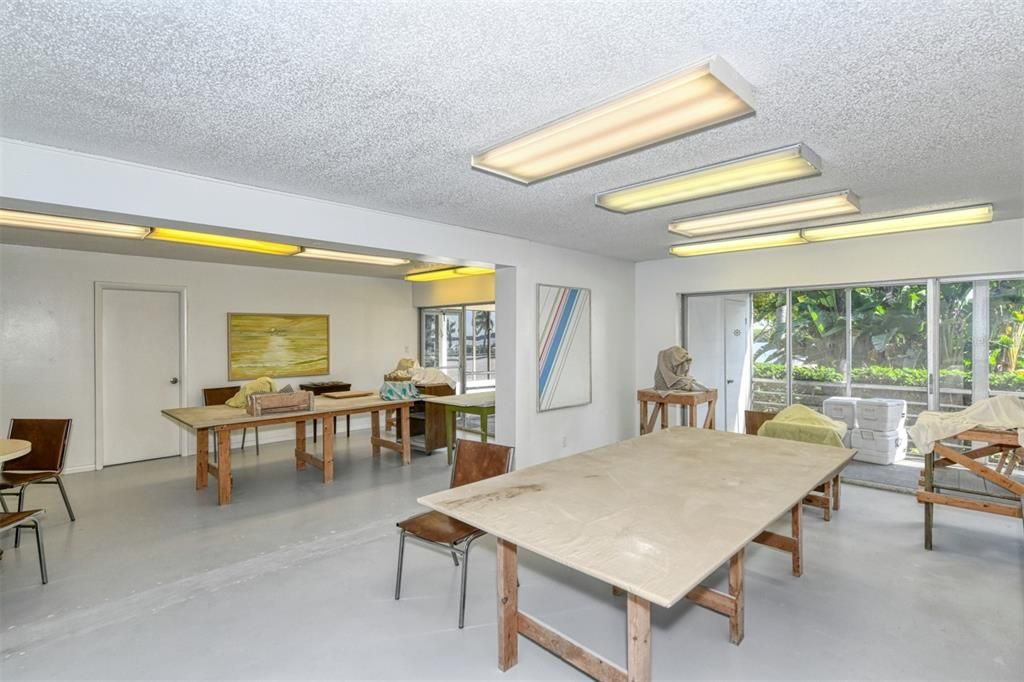 Active With Contract: $535,000 (2 beds, 2 baths, 1376 Square Feet)