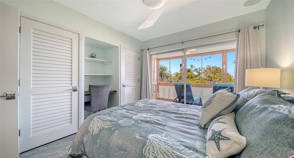 Active With Contract: $535,000 (2 beds, 2 baths, 1376 Square Feet)