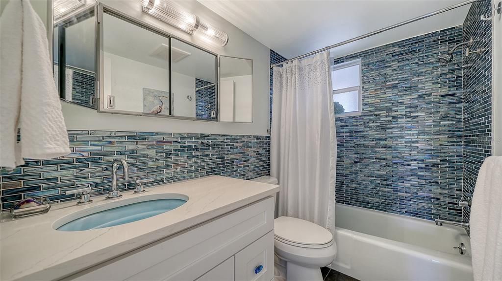 Active With Contract: $535,000 (2 beds, 2 baths, 1376 Square Feet)