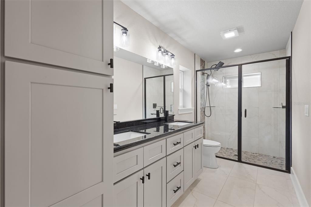 На продажу: $329,900 (3 спален, 2 ванн, 1502 Квадратных фут)
