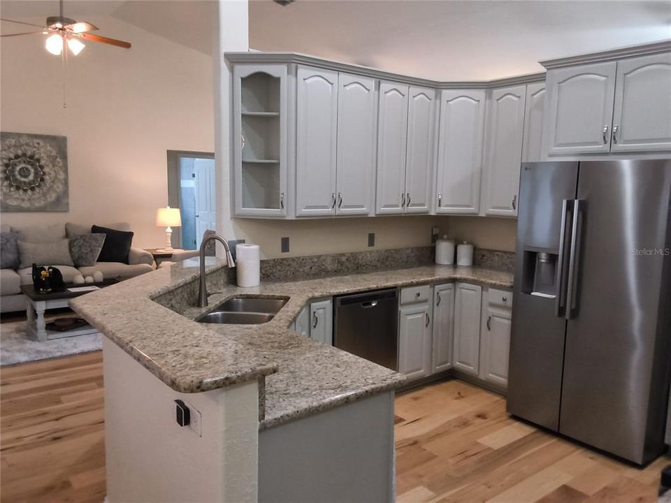 Active With Contract: $510,000 (4 beds, 2 baths, 1977 Square Feet)
