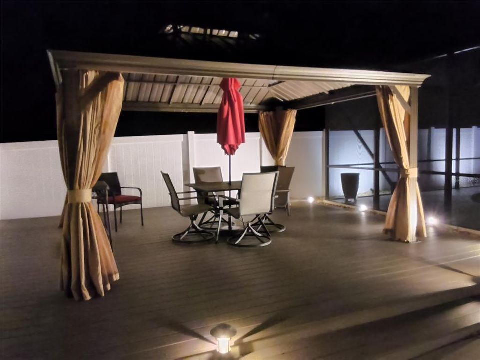 Active With Contract: $510,000 (4 beds, 2 baths, 1977 Square Feet)