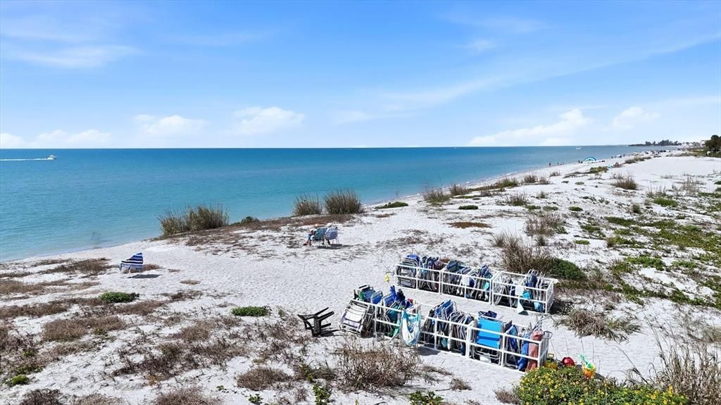 На продажу: $665,000 (2 спален, 2 ванн, 1331 Квадратных фут)