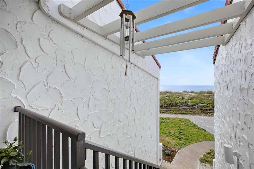 На продажу: $665,000 (2 спален, 2 ванн, 1331 Квадратных фут)