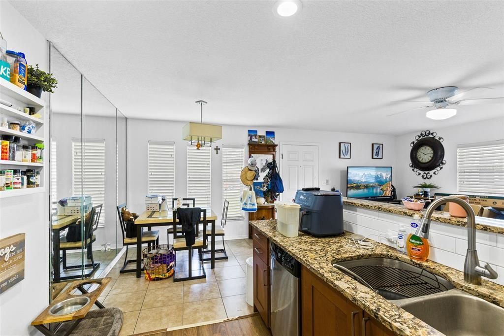 For Sale: $550,000 (4 beds, 0 baths, 2056 Square Feet)