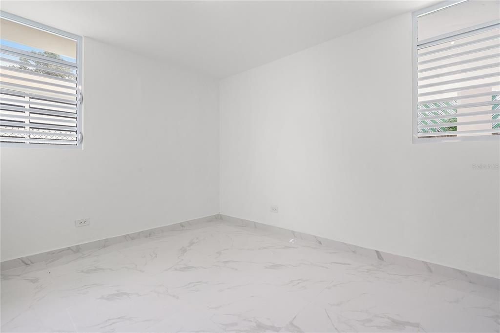 Active With Contract: $395,000 (4 beds, 3 baths, 1680 Square Feet)