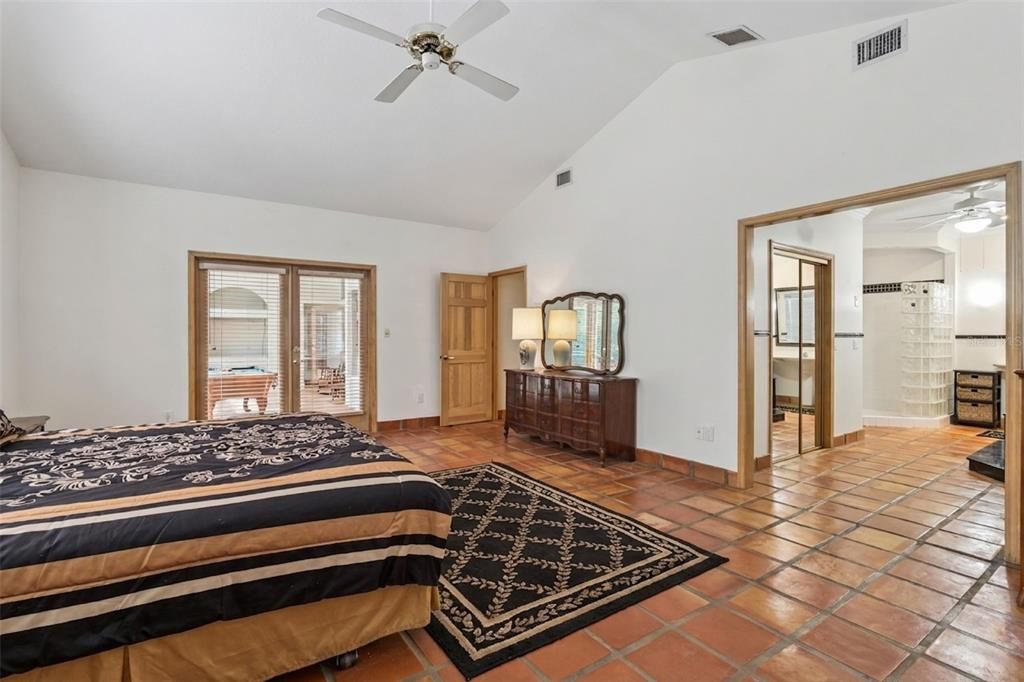 For Sale: $745,000 (4 beds, 3 baths, 3289 Square Feet)