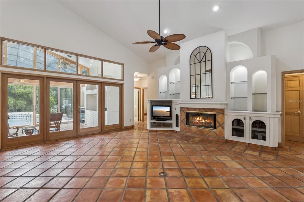 For Sale: $745,000 (4 beds, 3 baths, 3289 Square Feet)
