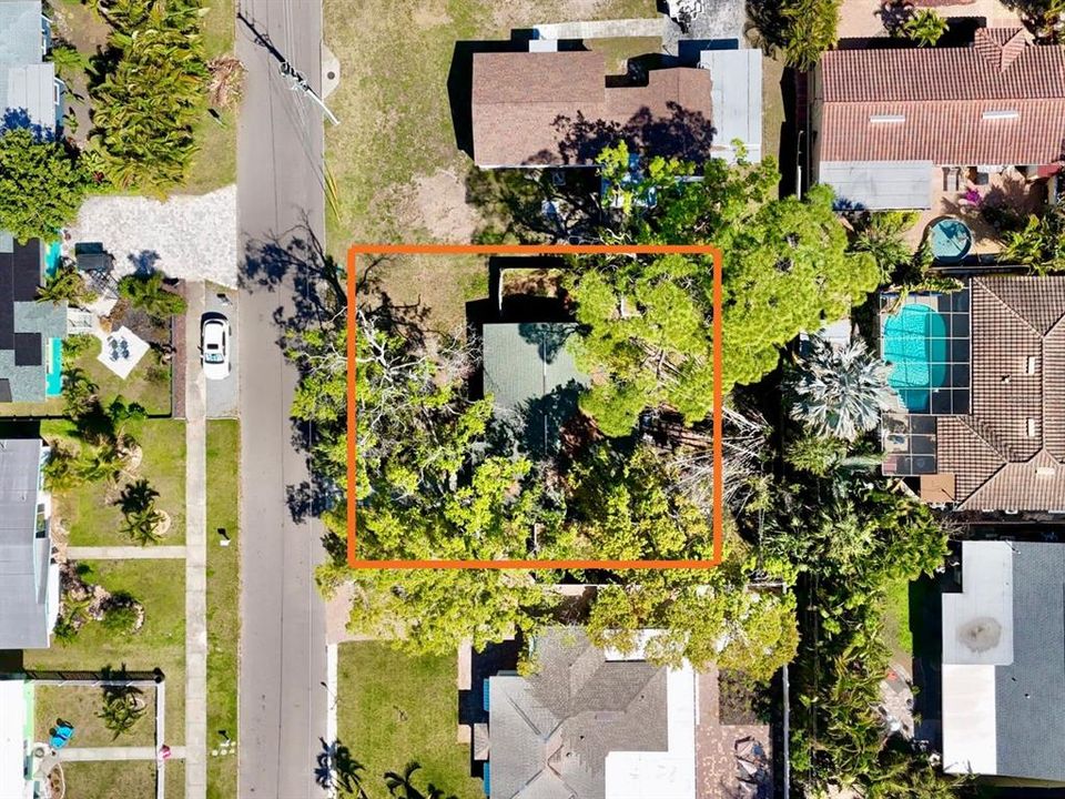 For Sale: $300,000 (0.17 acres)