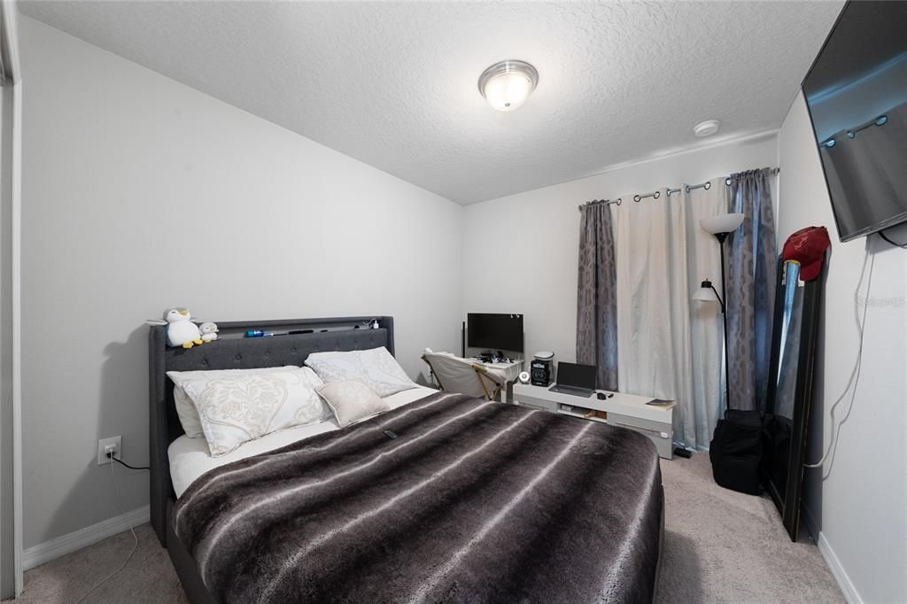 For Sale: $331,990 (3 beds, 2 baths, 1481 Square Feet)